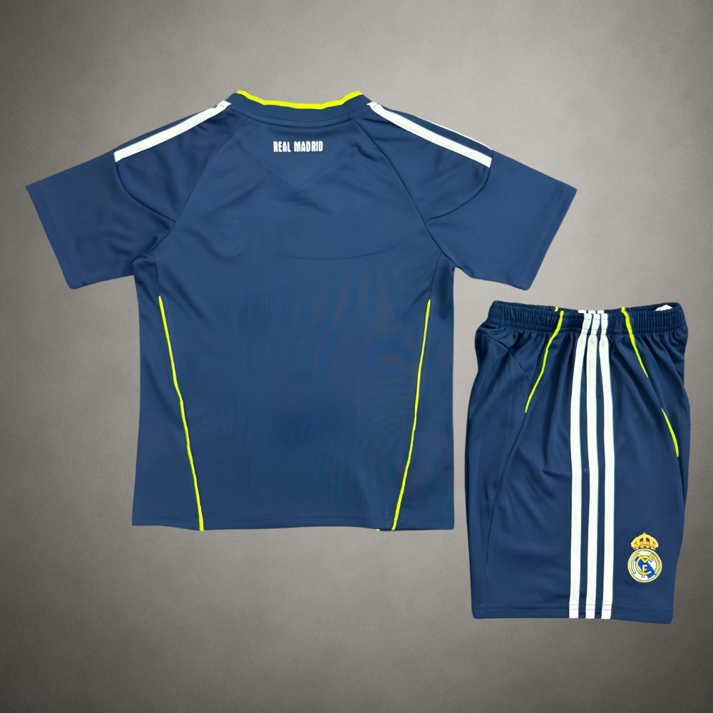 10/11 Real Madrid Retro Kids Kit