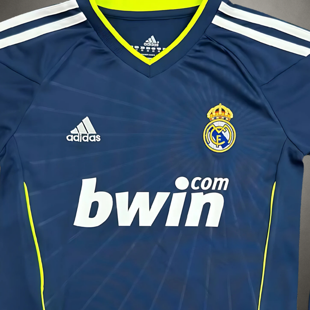 10/11 Real Madrid Retro Kids Kit